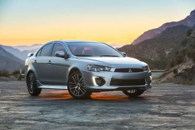 Mitsubishi releases details of the new 2016 Lancer
