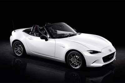Mazda releasing a Japan-only MX-5 Roadster RS