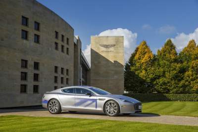Aston Martin unveils electric RapidE concept during state visit