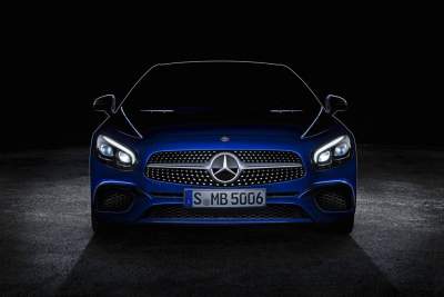 Mercedes-Benz releases teaser image of updated SL-Class