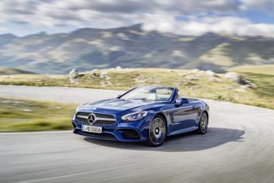 Mercedes-Benz has unveiled the new SL