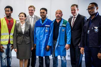 BMW Group supports 500 refugees with social and professional integration