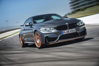 BMW M4 GTS and BMW 3.0 CSL Homage receive Auto Bild Sports Car of the Year award