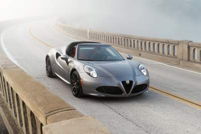 2016 Alfa Romeo 4C adds more personalisation options