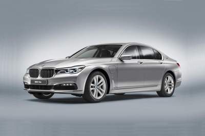 BMW's new plug-in hybrid 7 Series to debut at the Geneva Motor Show