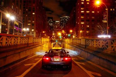 Jaguar F-TYPE SVR roars in New York's iconic Park Avenue Tunnel