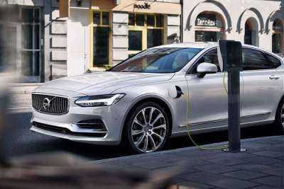 Volvo announces new target of one million electrified cars sold by 2025