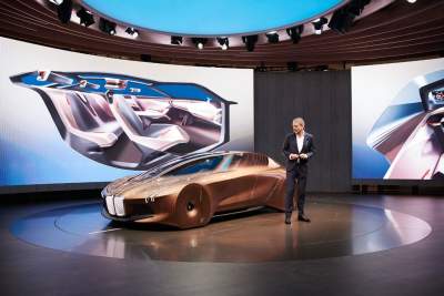 World premiere of 'Iconic Impulses. The BMW Group Future Experience'