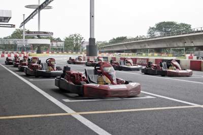 Porsche hosts inaugural 2.4 Hours Endurance Kart Race