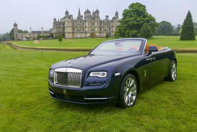 Rolls-Royce Motor Cars celebrates largest gathering of Roll-Royces in the world