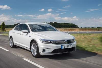 State-of-the-art plug-in hybrid model joins Volkwagen's Passat range