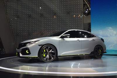 GIIAS 2016: Honda Civic hatchback prototype lands in Asia