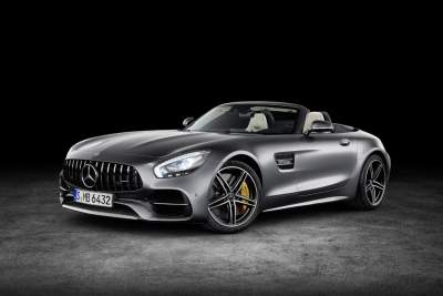 Mercedes-AMG unveils two roadster variants