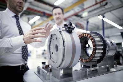Audi trains development engineers for electric mobility