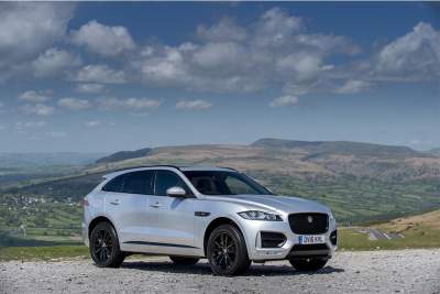 Jaguar's F-PACE is named 'SUV of the Year'