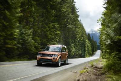 Land Rover Discovery 4 wins 'Best Used SUV' at the car dealer used car awards