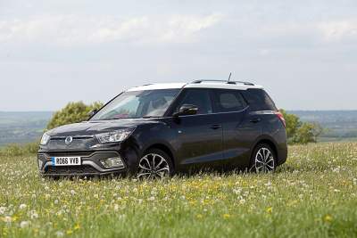 Ssangyong introduces the Tivoli EX 4x4 winter upgrade