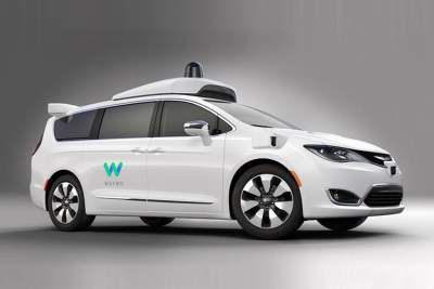 100 Chrysler Pacifica Hybrid minivans for Waymo's self-driving test fleet