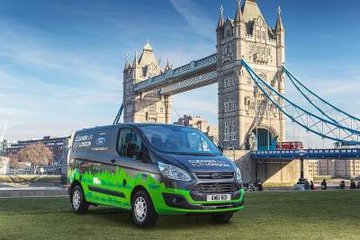 Ford Transit Custom PHEV trials in London to deliver cleaner air