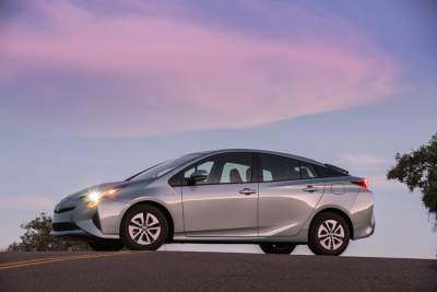 Worldwide sales of Toyota hybrid vehicles surpass 10 million units