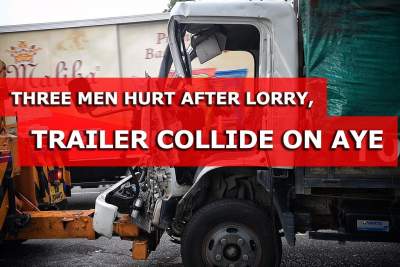 Three men hurt after lorry and trailer collide on AYE