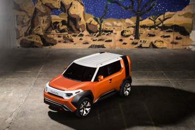 Toyota reveals FT-4X Concept at New York International Auto Show