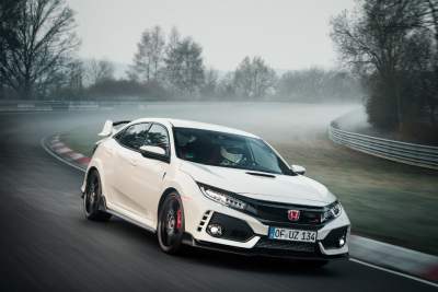2017 Honda Civic Type R sets new front-wheel drive lap record at Nurburgring