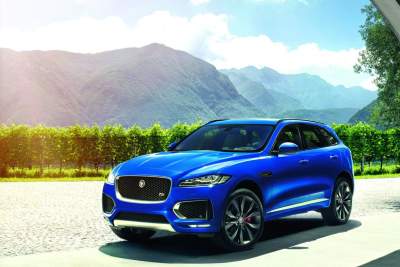 Multi award-winning Jaguar F-PACE heading for London Motor Show