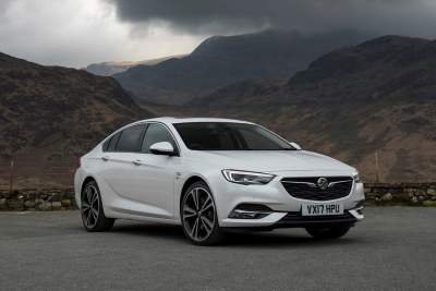 Vauxhall launches brand positioning with new Insignia campaign