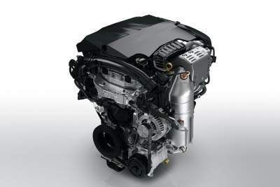 PureTech 1.2-litre three-cylinder turbo engine awarded 2017 Engine of the Year