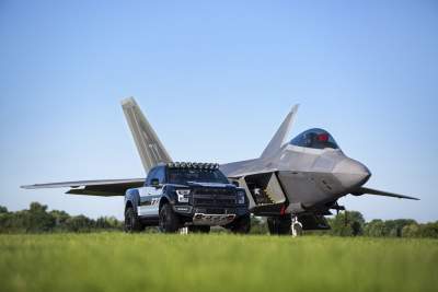 One-of-a-kind Ford F-150 Raptor inspired by U.S. Air Force F-22 fighter jet