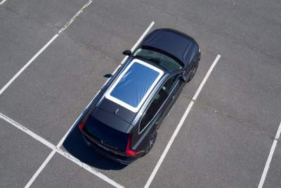 Volvo U.S.A creates world's first Panoramic Moonroof Eclipse Viewer for the XC60