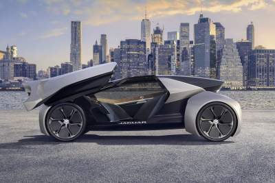 Jaguar introduces its vision for 2040 and beyond with the FUTURE-TYPE