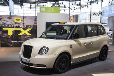 London EV Company's TX six-seater taxi makes premiere in Europe
