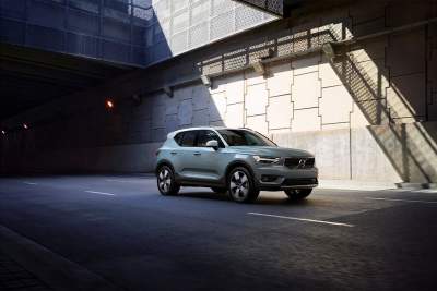 Volvo Car U.K. announces full specification details of the new XC40