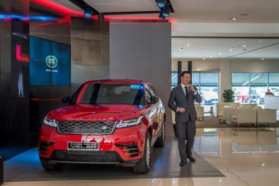 Range Rover Velar touches down in Singapore