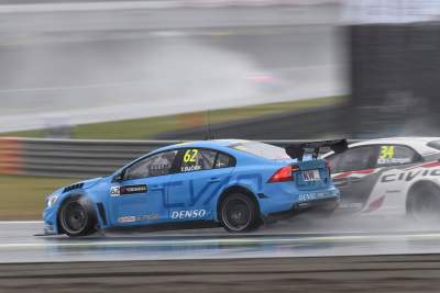 Double podium in Japan brings Polestar Cyan Racing WTCC lead