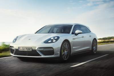 Porsche increases revenue and operating result