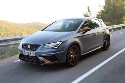 How does it feel to drive a Seat Leon Cupra R?