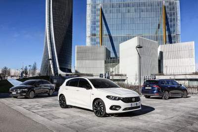 Fiat introduces the successor to the 30-year old Tipo