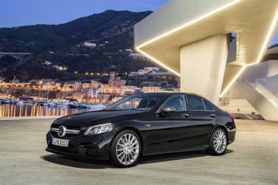 Updated Mercedes-AMG C 43 to debut in Geneva