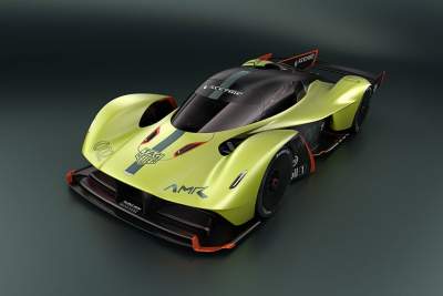 Aston Martin Valkyrie AMR Pro makes debut