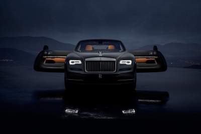 Rolls-Royce takes Bespoke to new heights with Wraith Luminary Collection