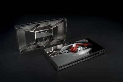 Future owners of the McLaren Hyper-GT will receive a BP23 Speed Form sculpture