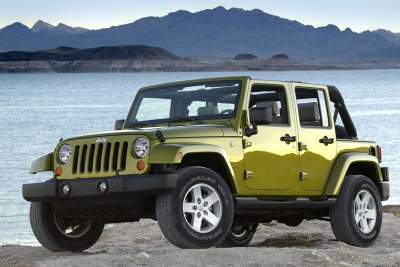Chrysler Group unveils brand new Jeep Wrangler and Jeep Patriot