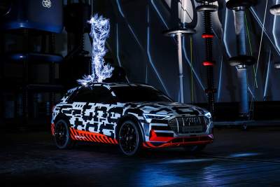 Audi's e-tron SUV will support fast charging and have over 400km of range