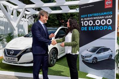 Nissan celebrates 100,000 Leafs sold in Europe