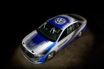 Volkswagen prepares all new Jetta for Bonneville speed record attempt