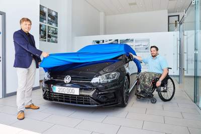Volkswagen delivers the 200,000th 'R'