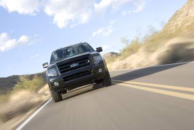2007 Ford Expedition: Bolder, more capable and more safety features for less